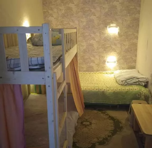 هاستل Bolod Guesthouse And Tours