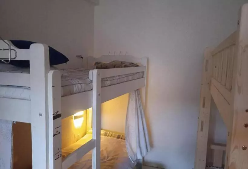 هاستل Bolod Guesthouse And Tours