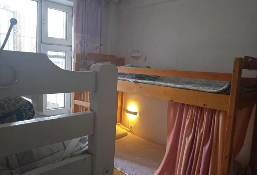 هاستل Bolod Guesthouse And Tours