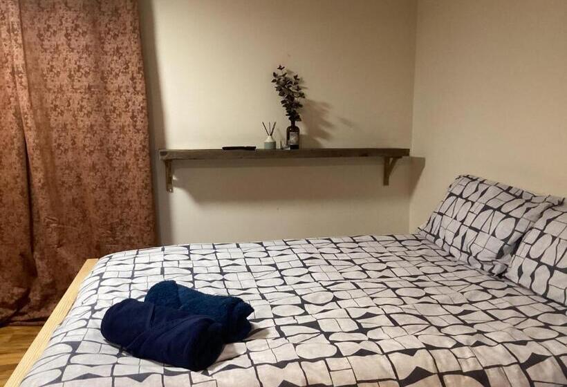 مبيت وإفطار Cabin 4