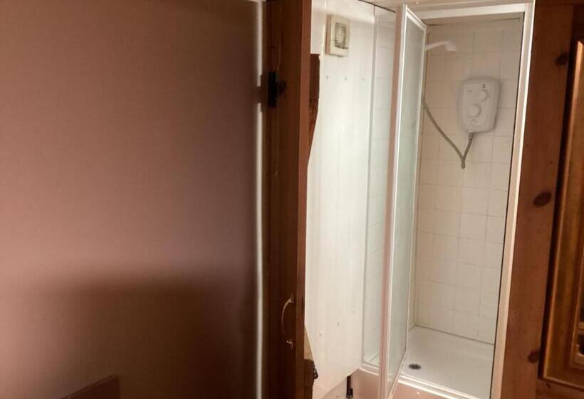 مبيت وإفطار Cabin 4