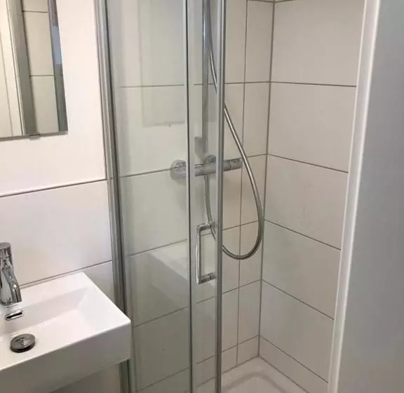 Aamiaismajoitus (B&B) Sahra 1zi. Wohnung Arheiligen