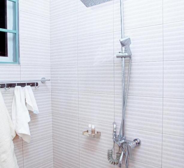 Bed and Breakfast Smart Park Arusha