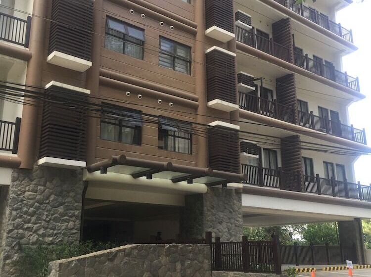 Brenthill Condominium