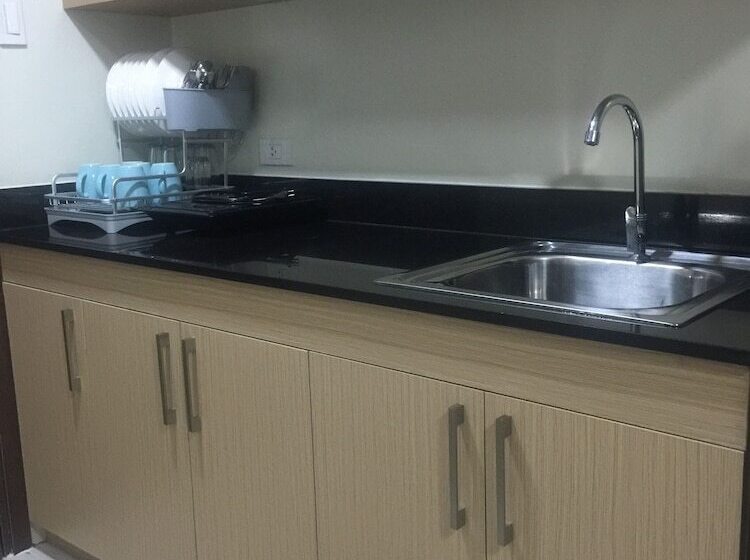 Brenthill Condominium