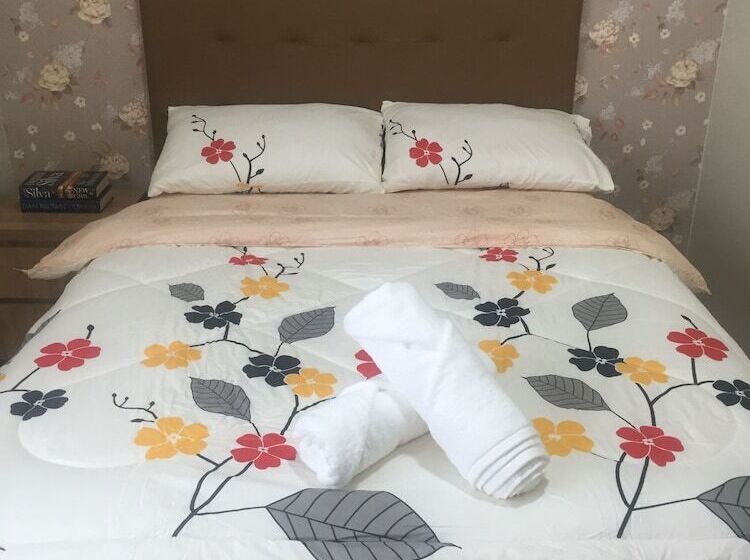 Brenthill Condominium