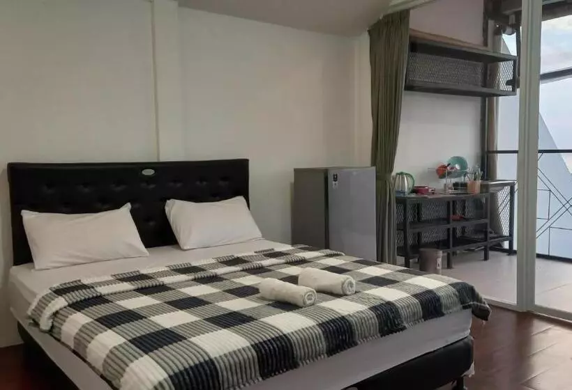 Dc Hotel & Hostel