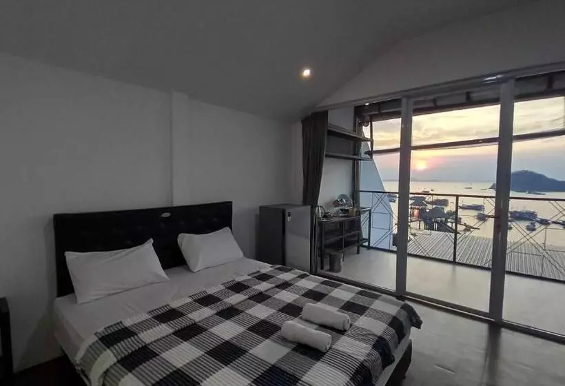 Dc Hotel & Hostel