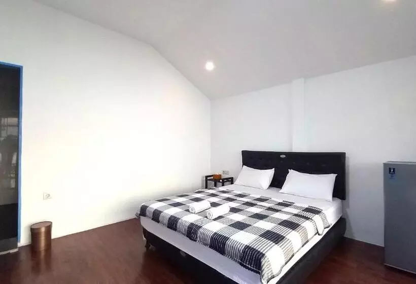 Dc Hotel & Hostel