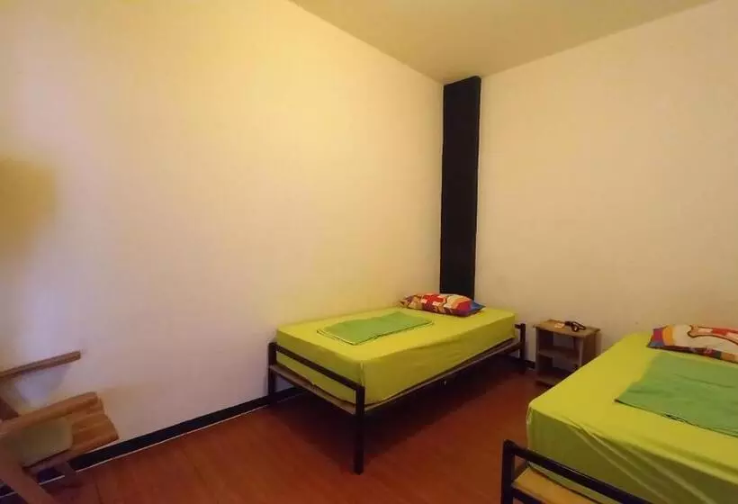 Dc Hotel & Hostel