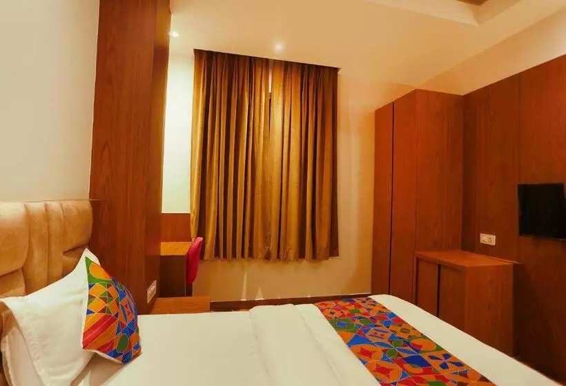 Hotelli Swarn Bhoomi