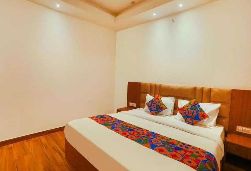 Hotelli Swarn Bhoomi