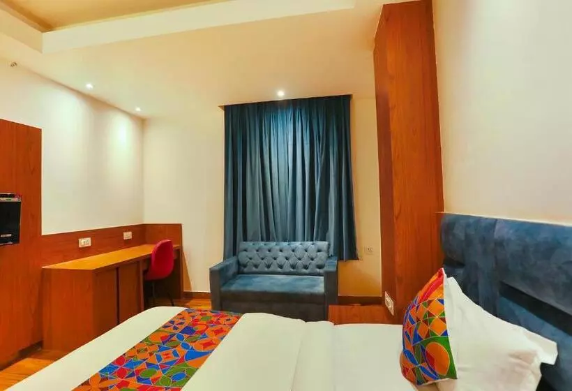 Hotelli Swarn Bhoomi