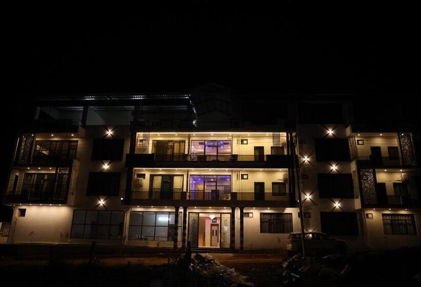 호텔 Akshayam Grand Inn