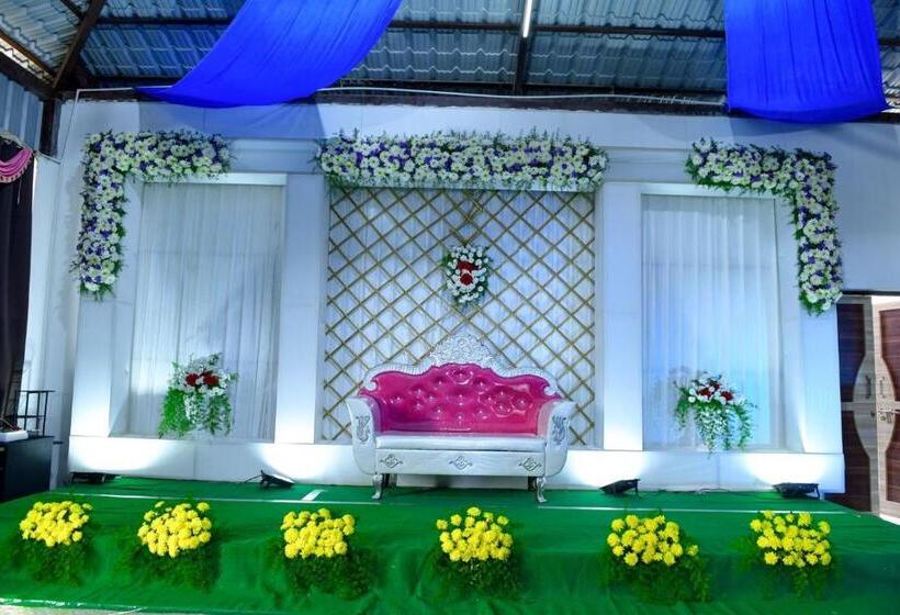 호텔 Akshayam Grand Inn