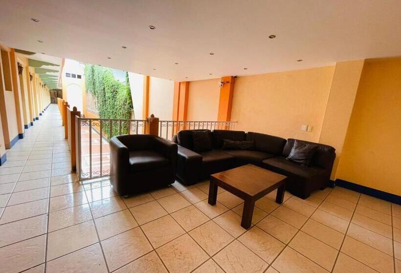 בית מלון כפרי Asuncion