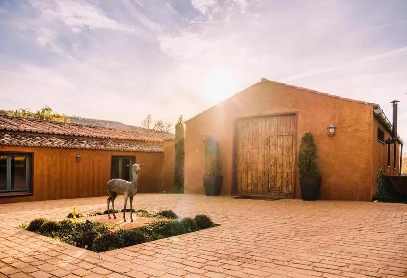 Hotelli Finca La Cruz De Piedra