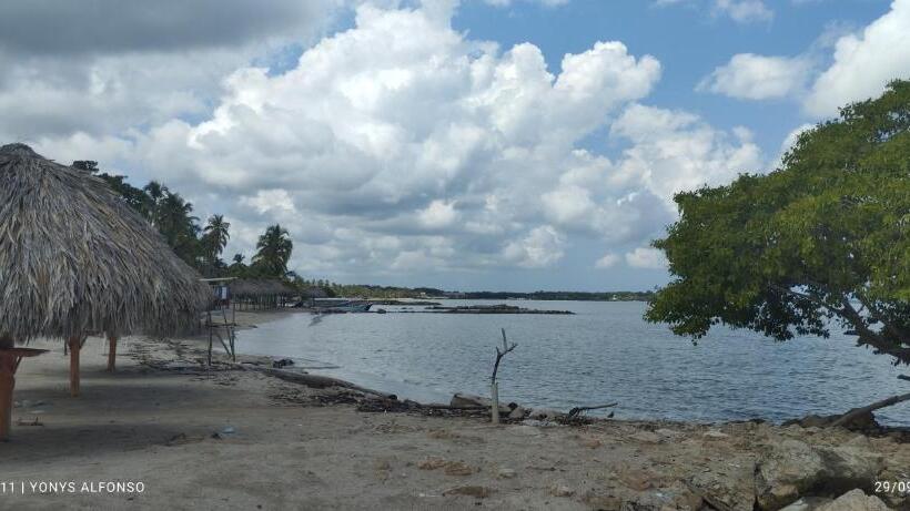 Hotel Hospedaje Los Almendros