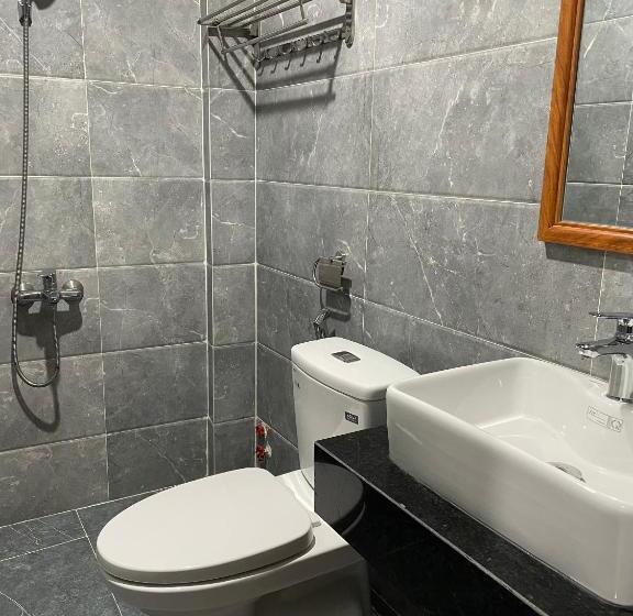 هتل Khách Sạn 179 Bình Dương