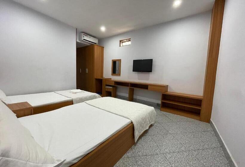 هتل Khách Sạn 179 Bình Dương