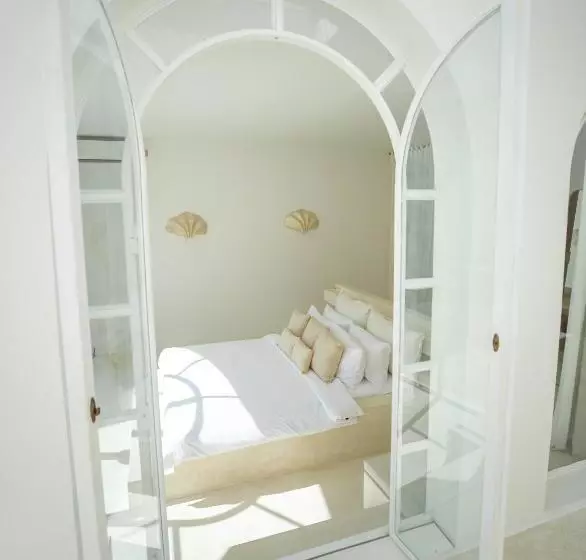 Hotelli Maja Canggu