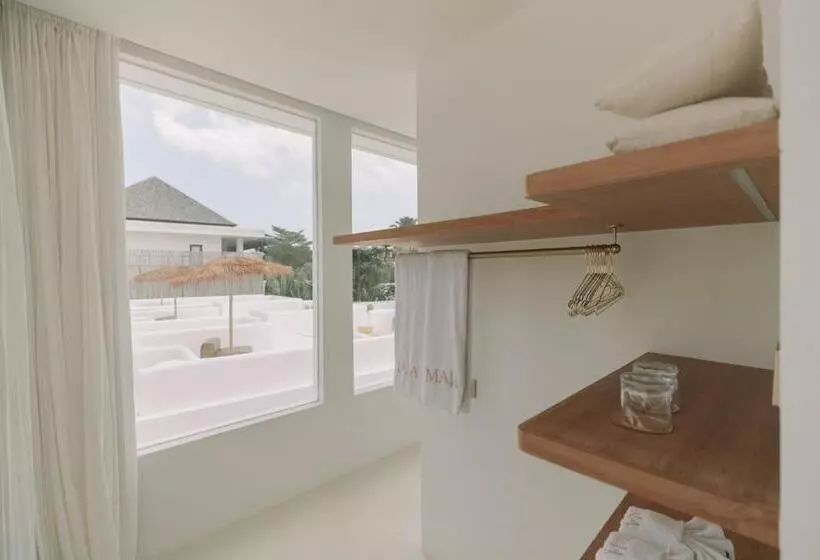 Hotelli Maja Canggu