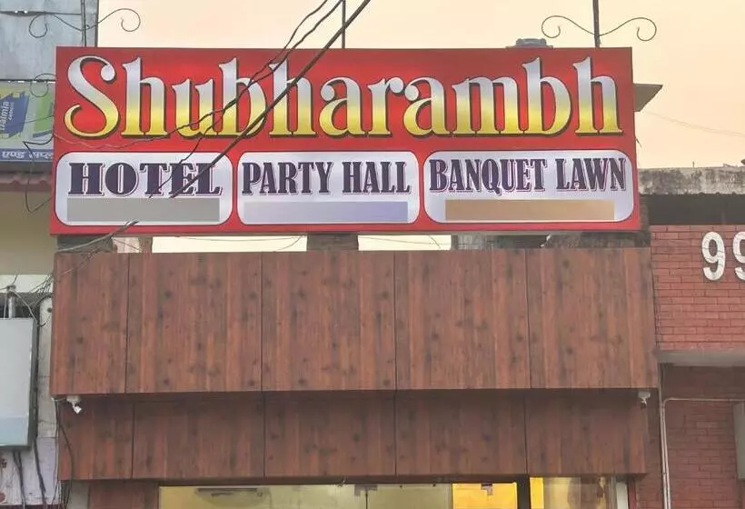 Hotelli Oyo Subharam