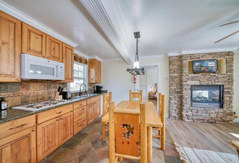 汽车旅馆  Moose And Maple Lodge