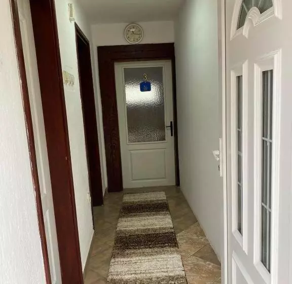 پانسیون željana Rooms