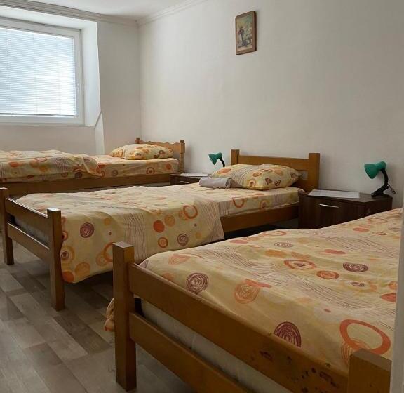 پانسیون željana Rooms