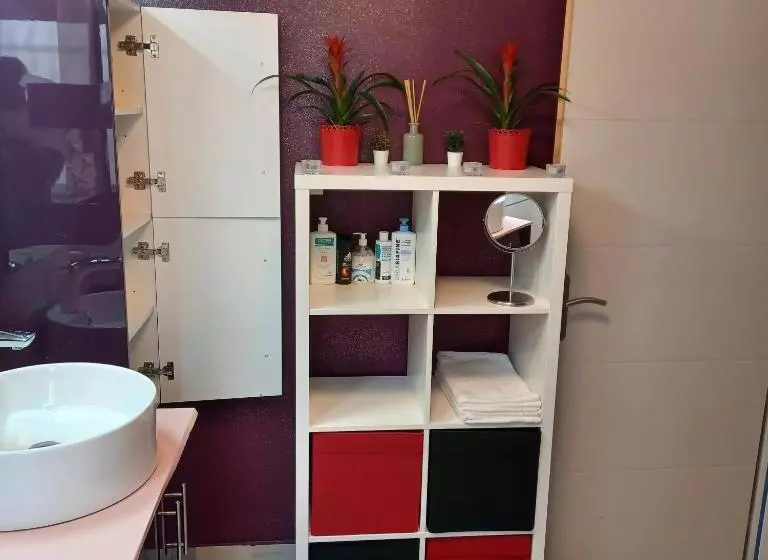 ペンション Maison Calme/chambre Privée/clim+tv/pétit Dejeuner Inclu/tout Confort