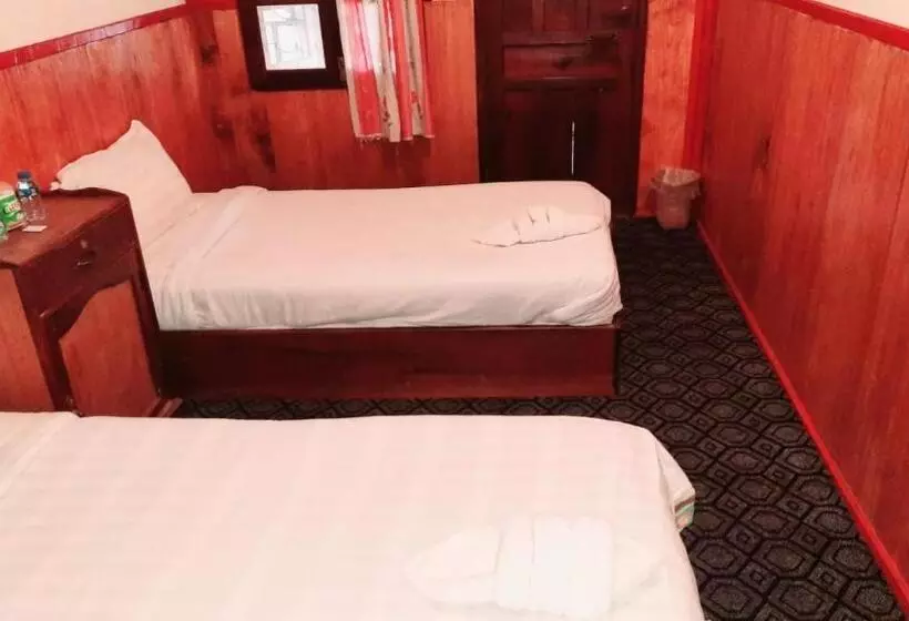 ペンション Rainbow Guest House