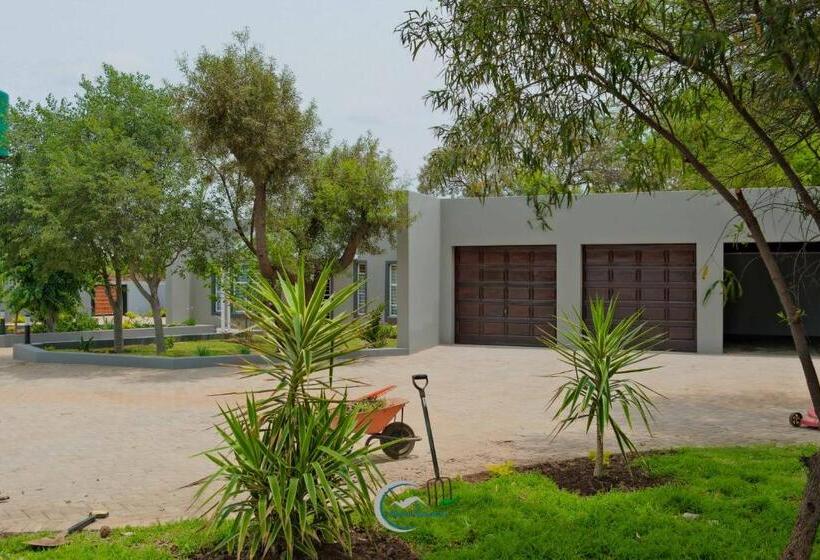 پانسیون Rinkase Residence