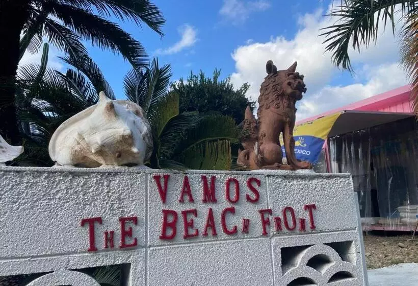 پانسیون Vamos The Beach Front   Vacation Stay 05356v