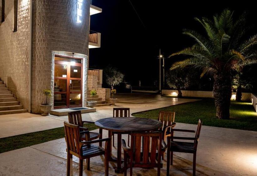 هاستل Motel Zeta Lux