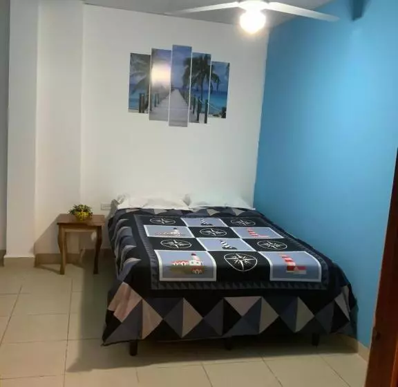 تختخواب و صبحانه La Dolce Vita Francophone