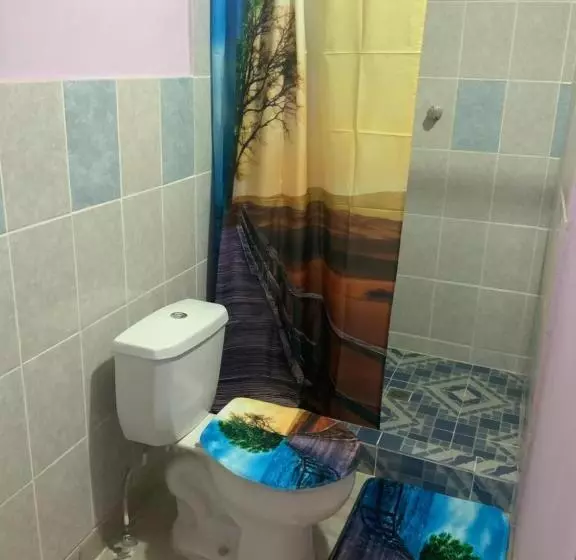 تختخواب و صبحانه La Dolce Vita Francophone