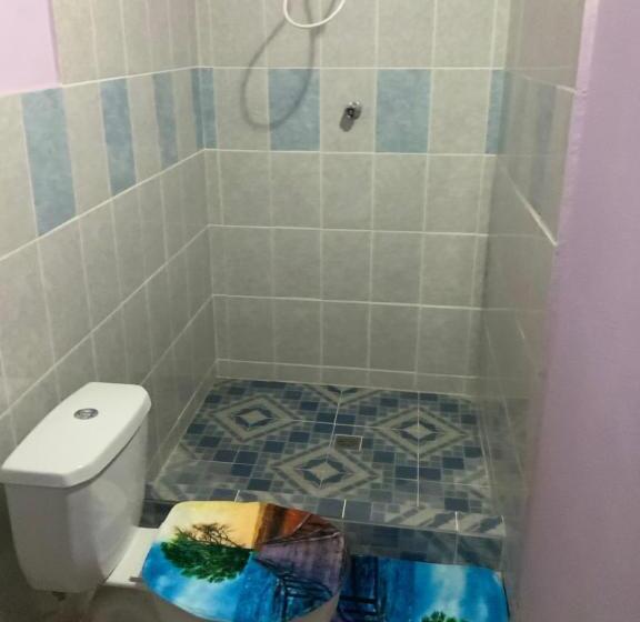 تختخواب و صبحانه La Dolce Vita Francophone