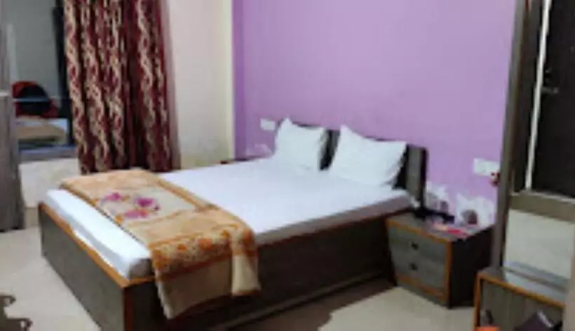Hotelli Aditya, Forbesganj