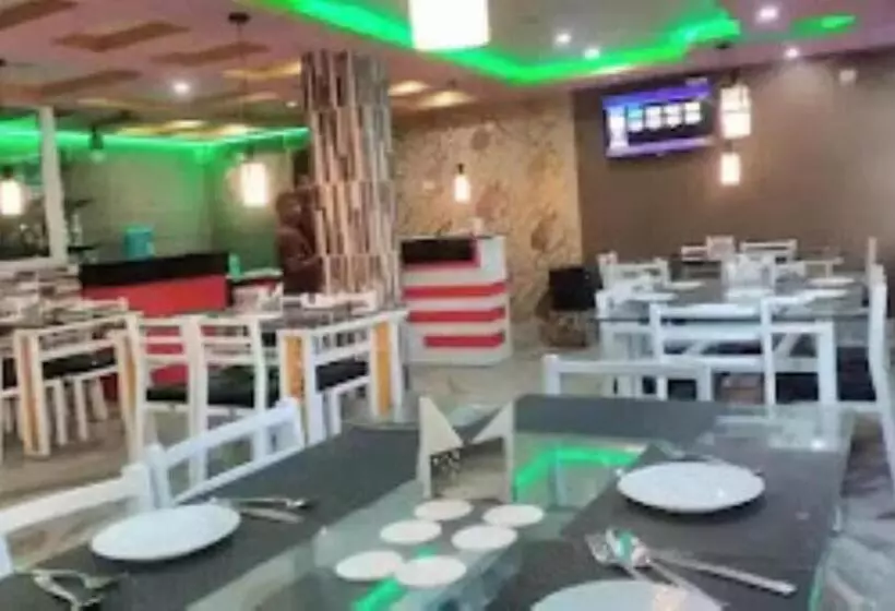 Hotelli Aditya, Forbesganj