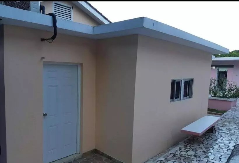 هتل Cliff Apartment