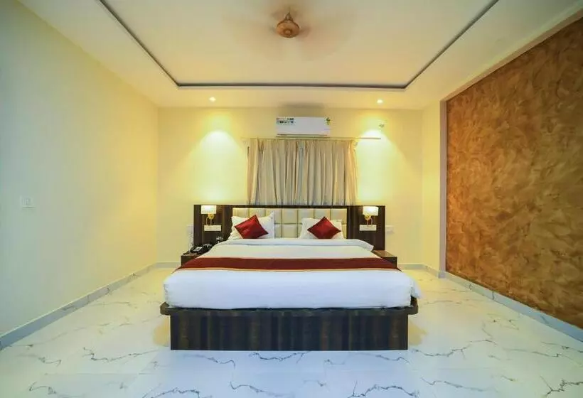 ホテル Cn Windsor Chikmagaluru