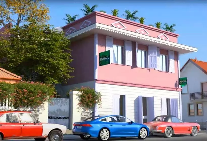 هتل Gite Urbain Mafate Café