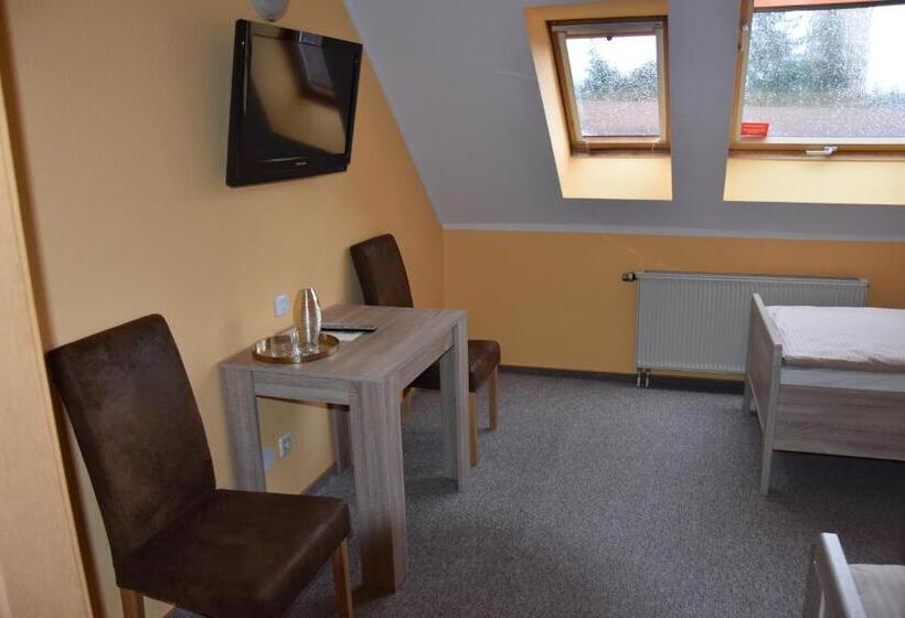 Отель La Pergola