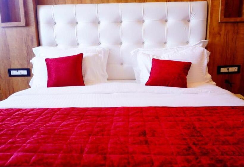 Hotel Grand Hill Mall Road Mcleodganj