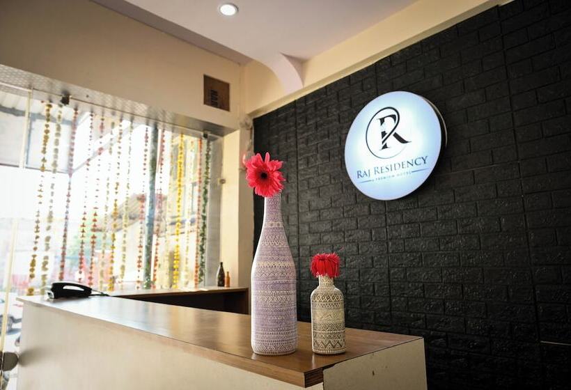 Hotelli Raj Residency