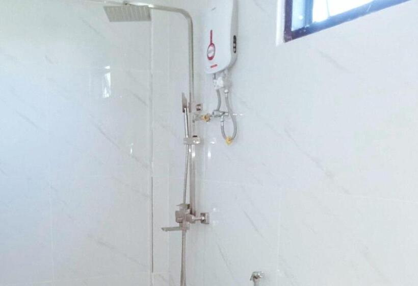 Hotel Reddoorz @ Lm Apartelle Boracay