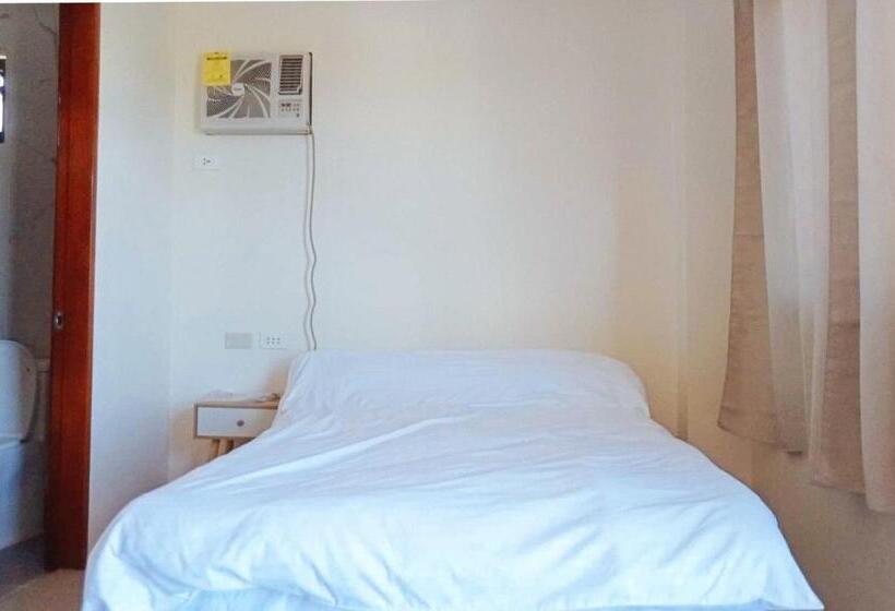 Hotel Reddoorz @ Lm Apartelle Boracay