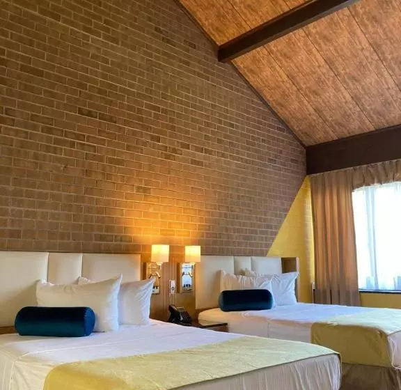 ホテル The Lodge Luxury Resort At Lake Harmony