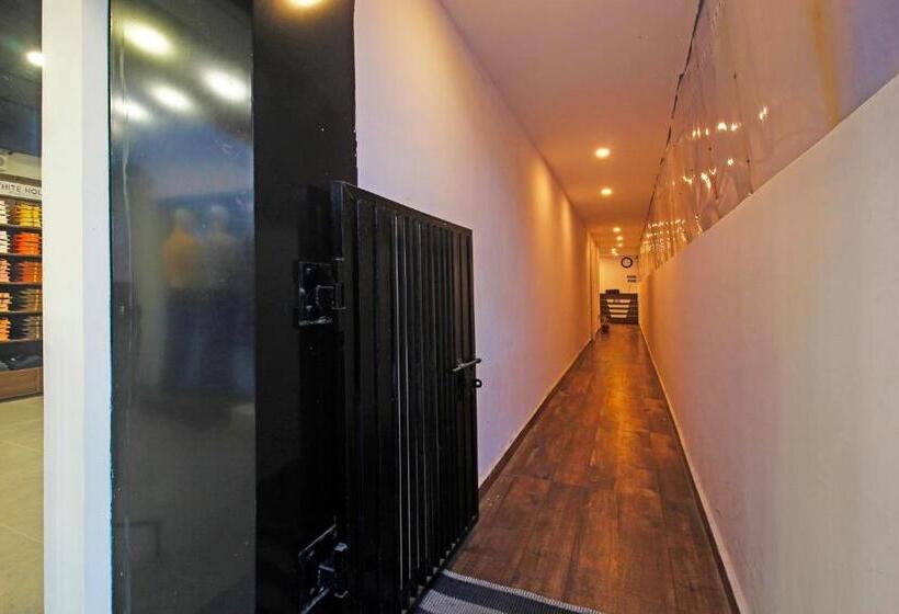 Oyo Flagship Hotel Seven Hills